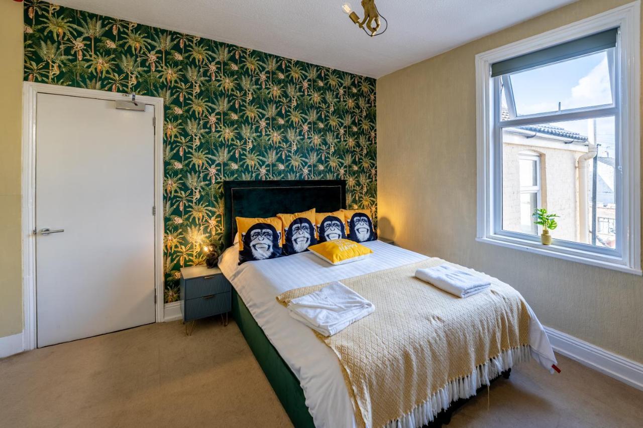 Abode - The Cinema House Ferienhaus