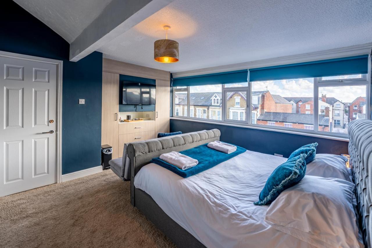 Abode - The Cinema House Vakantiehuis